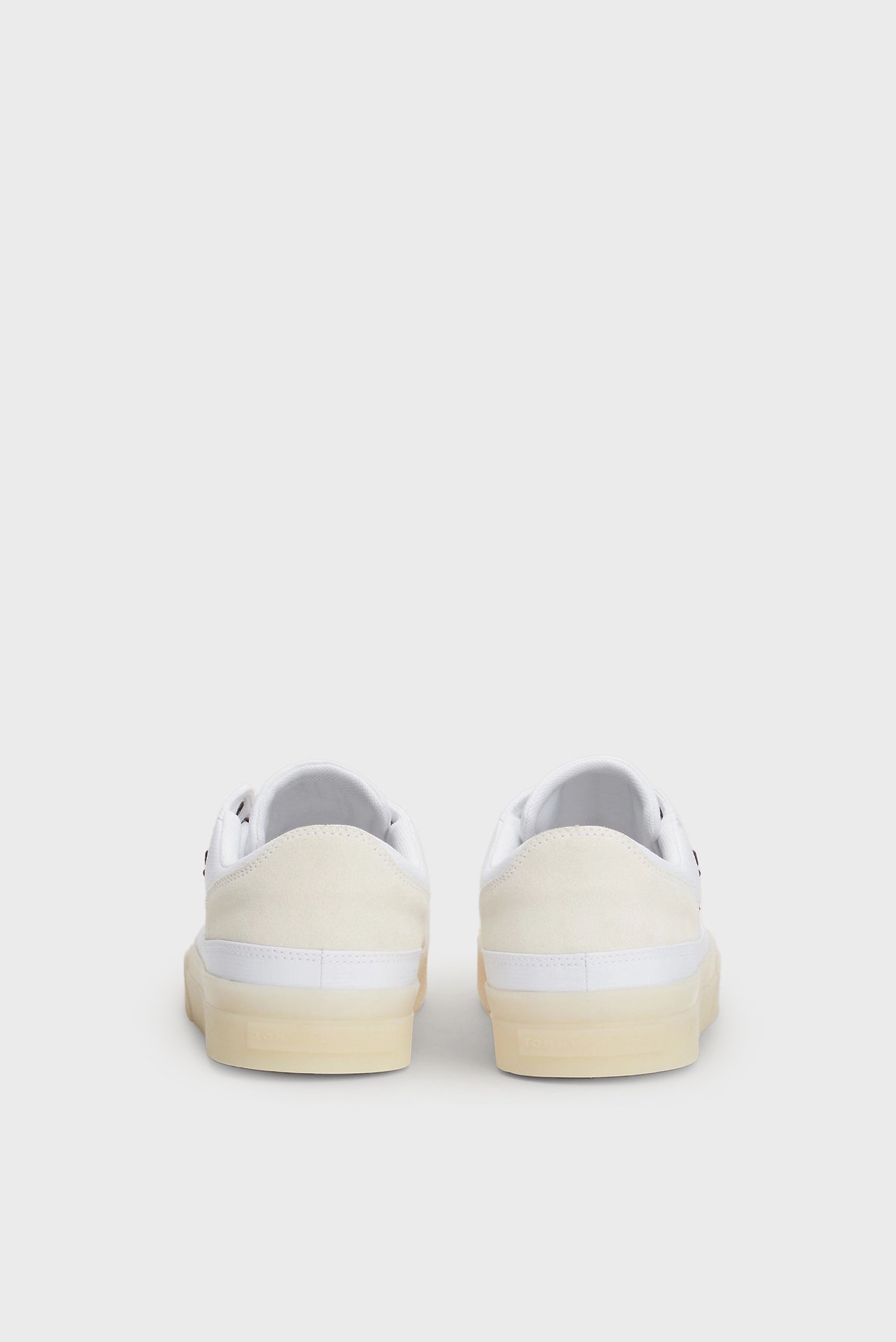 TOMMY HILFIGER  - Secondary Image