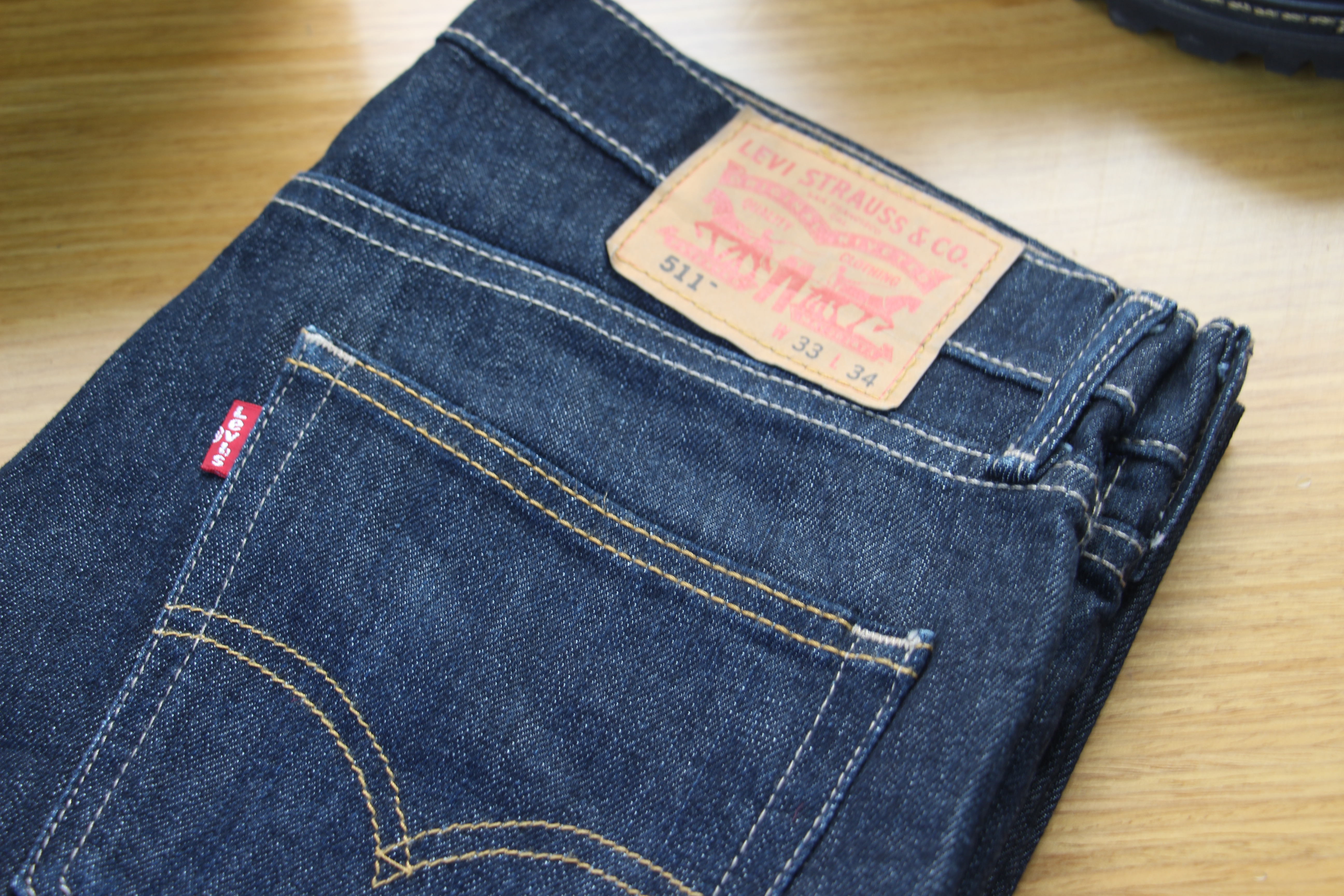 levi's 511  - Secondary Image