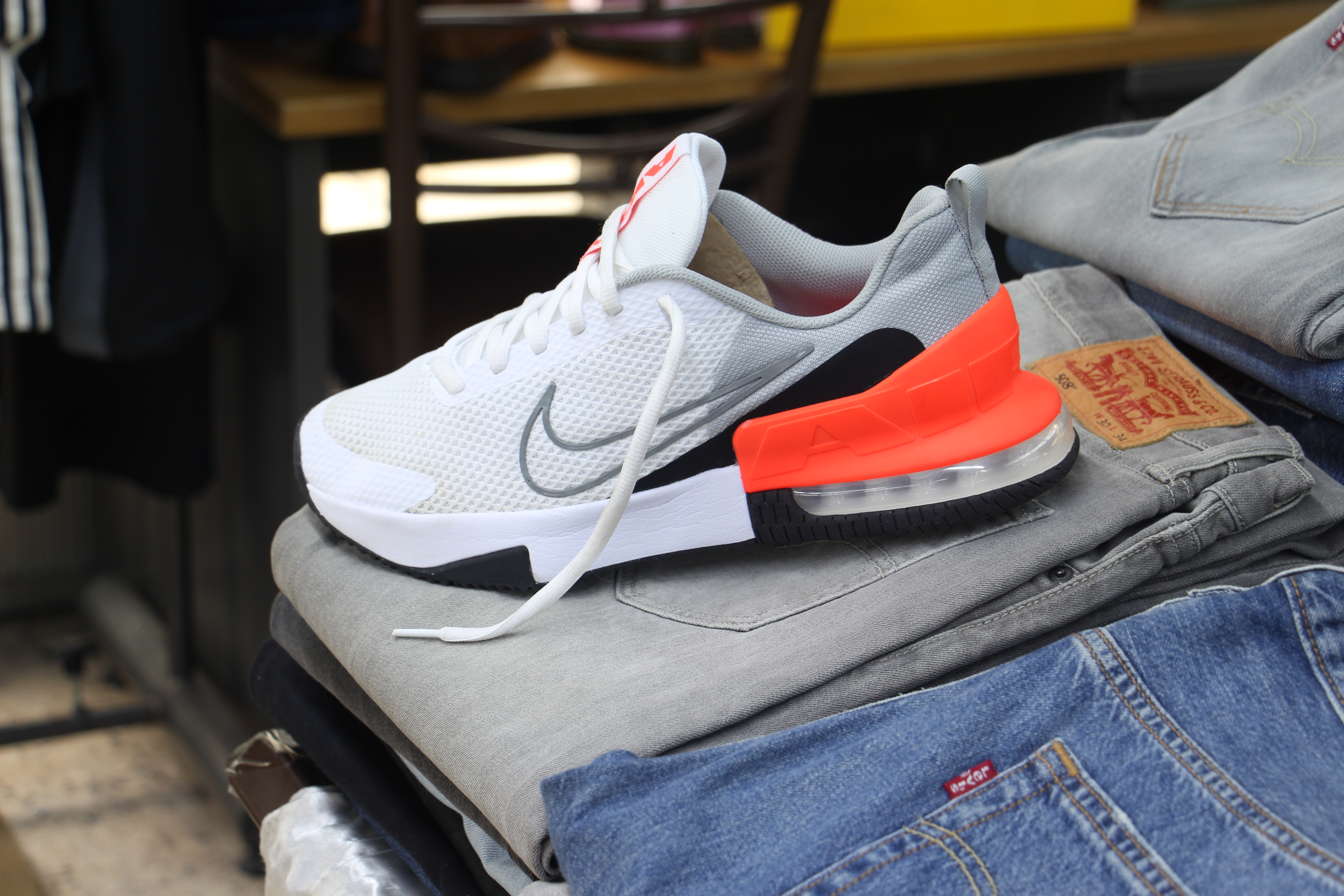 Nike Air Max Alpha  - Secondary Image
