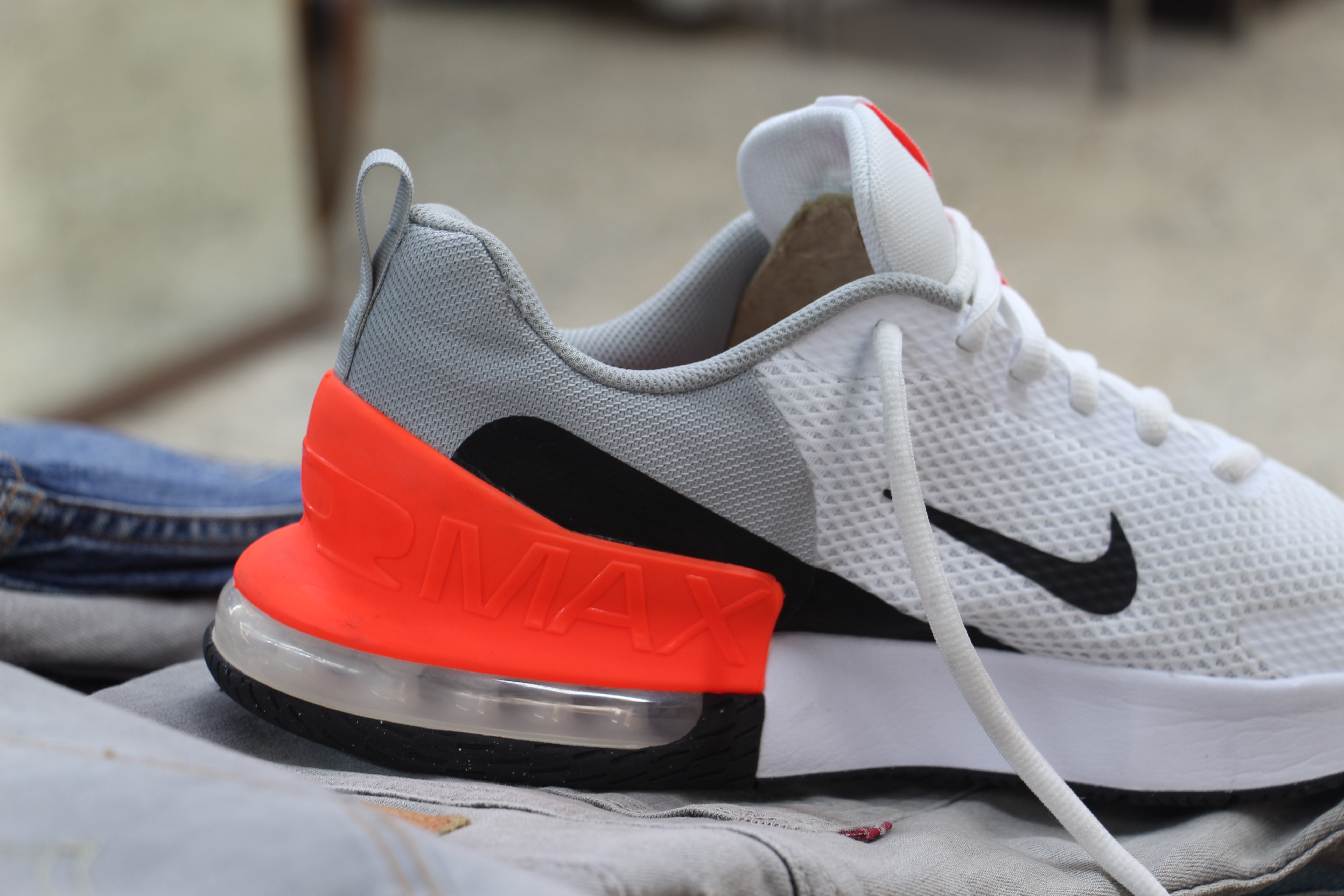 Nike Air Max Alpha  - Secondary Image