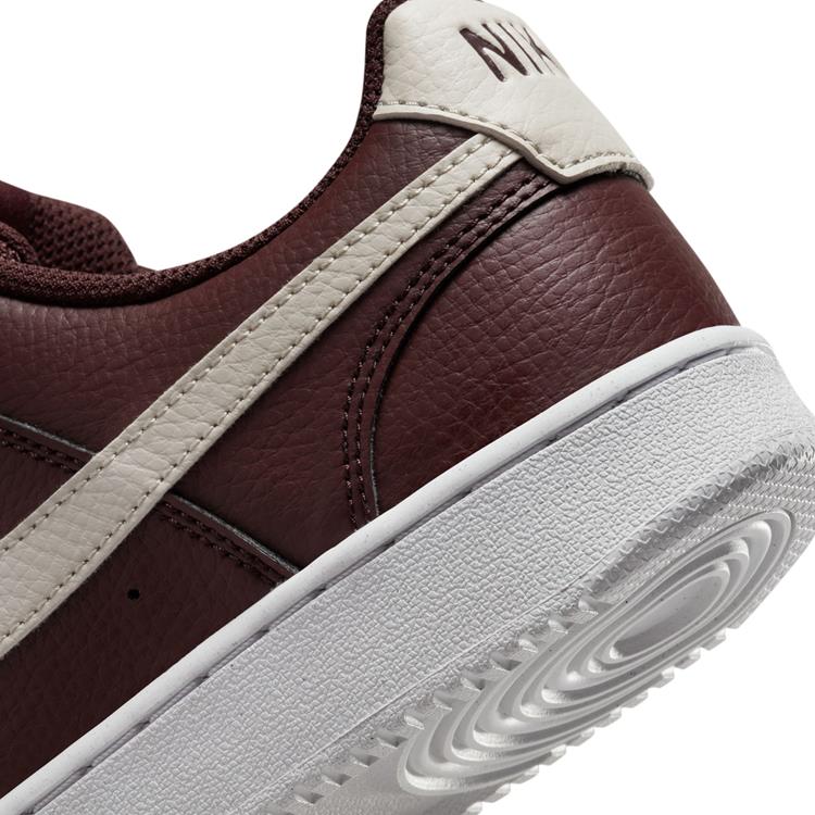 Nike - Secondary Image