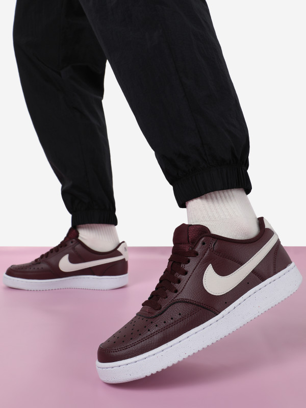 Nike - Secondary Image