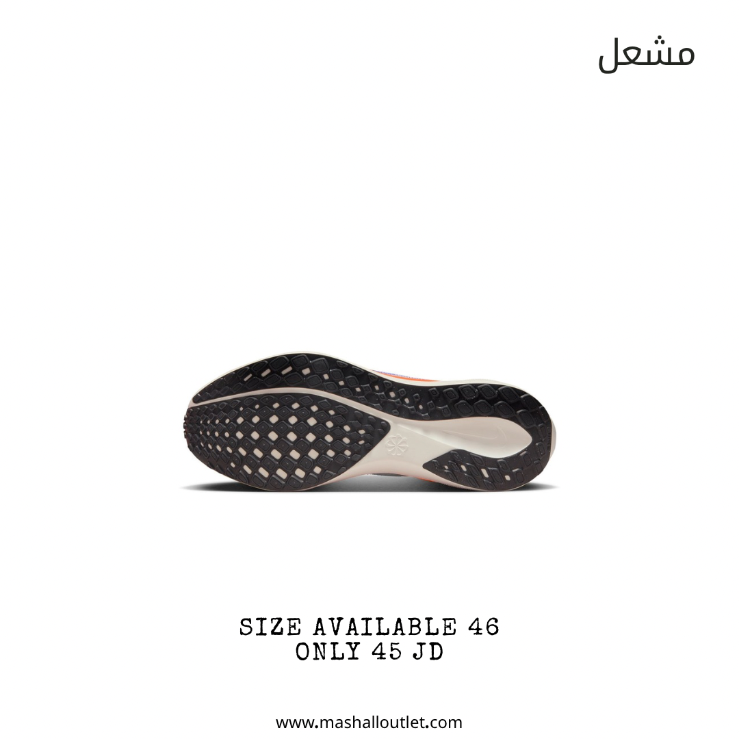 Nike  - Secondary Image