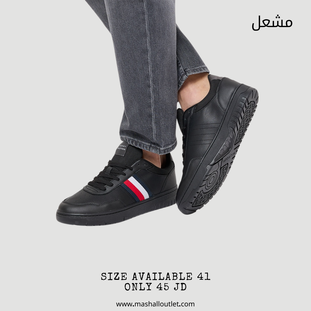 TOMMY HILFIGER - Secondary Image