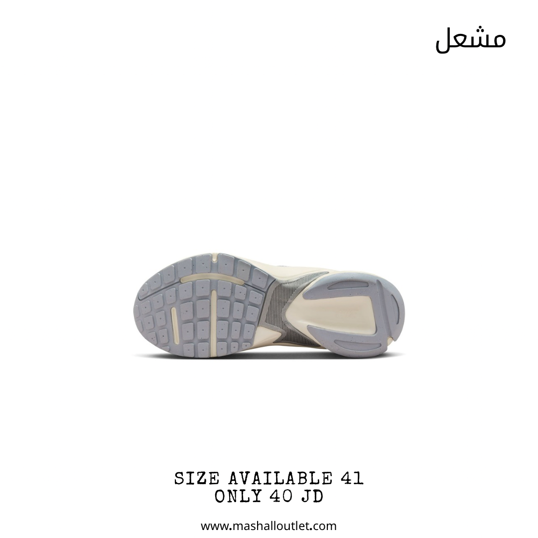 Nike - Secondary Image