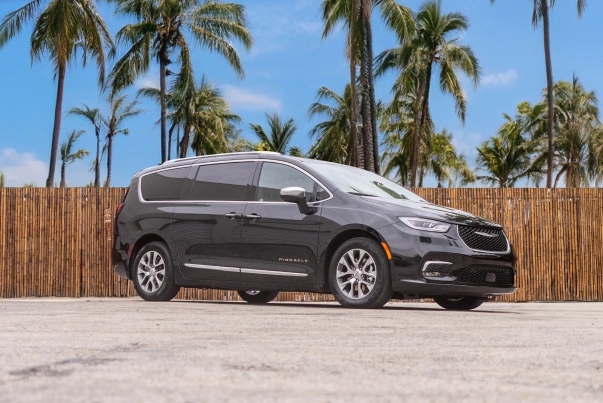 Chrysler Pacifica Pinnacle