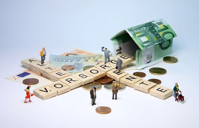 Health and Social Impacts Observed in UBI Trials