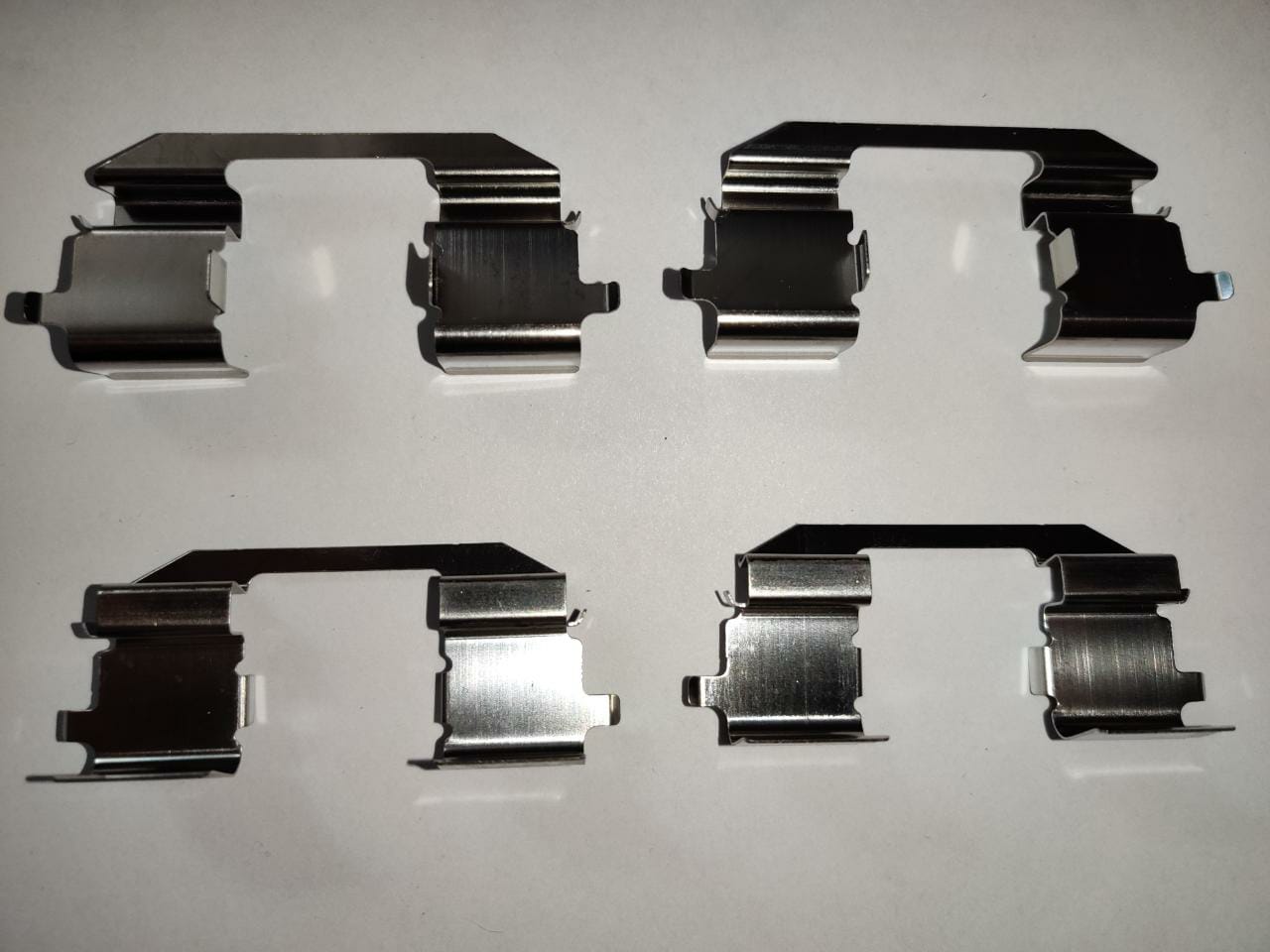 KIT ANTIRR. MAZDA B2000-B2200