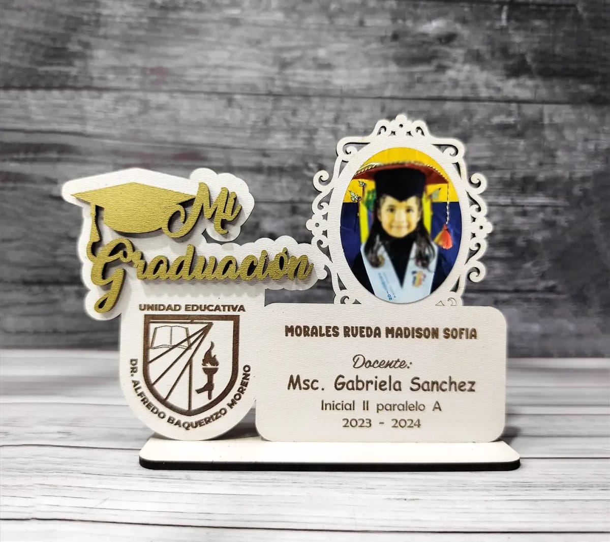 Placa de Graduación Personalizada “Mi Graduación” con Foto  – Recuerdo de graduacion Escolar - Producto personalizado - Izeta Studio