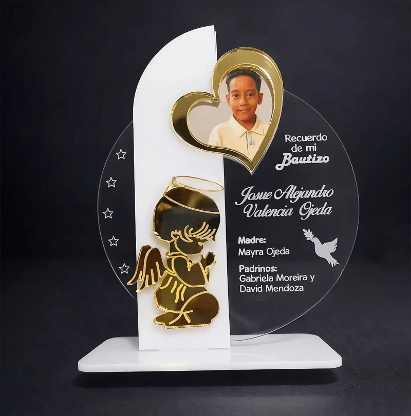 Recuerdo personalizado de Bautizo en Acrílico Blanco con angel dorado - Producto personalizado - Izeta Studio