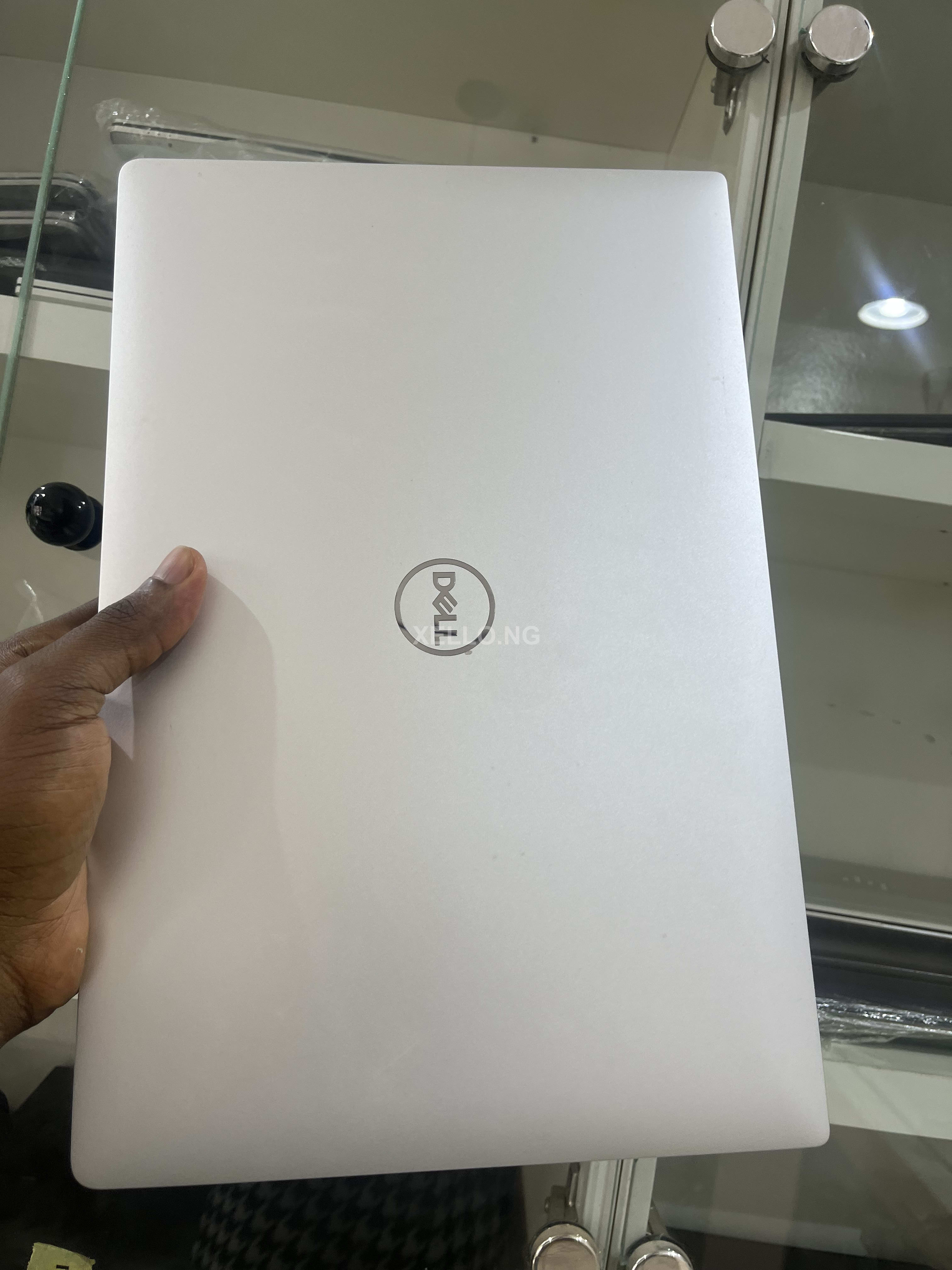 Dell xps 15  3