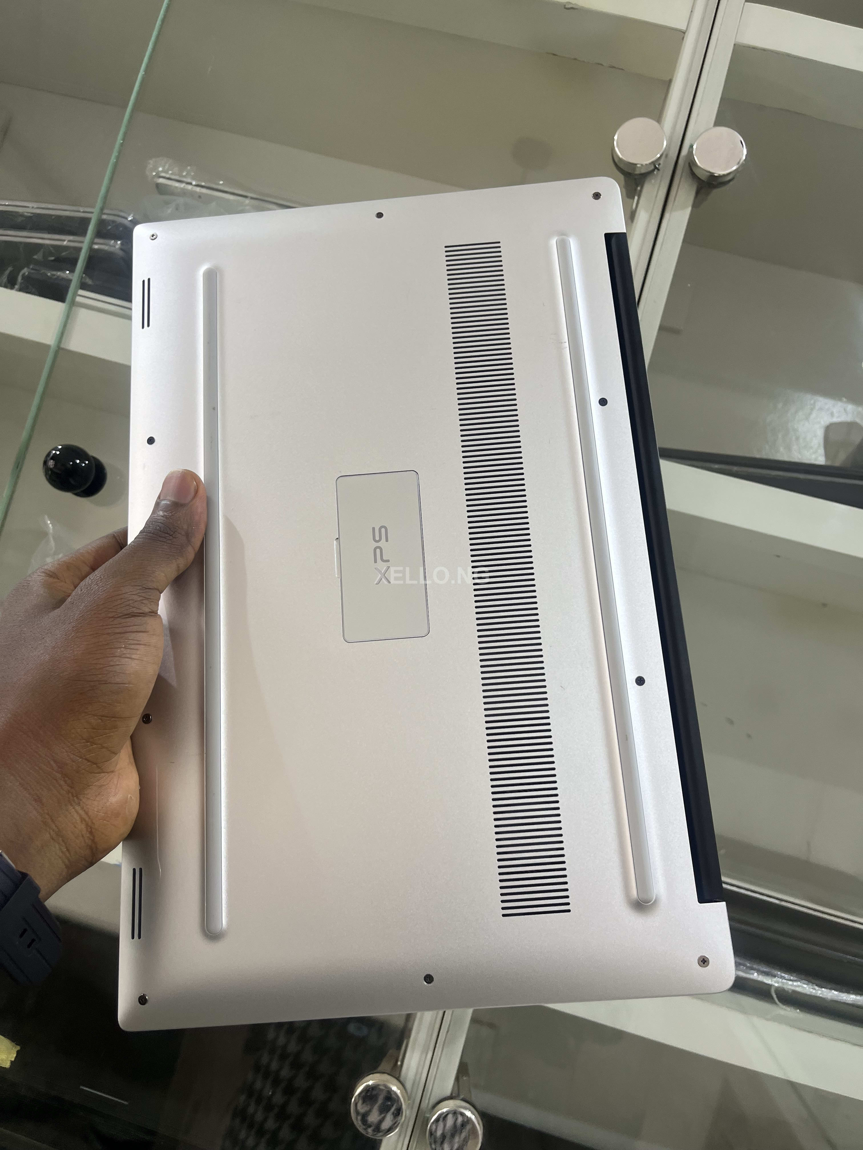 Dell xps 15  4