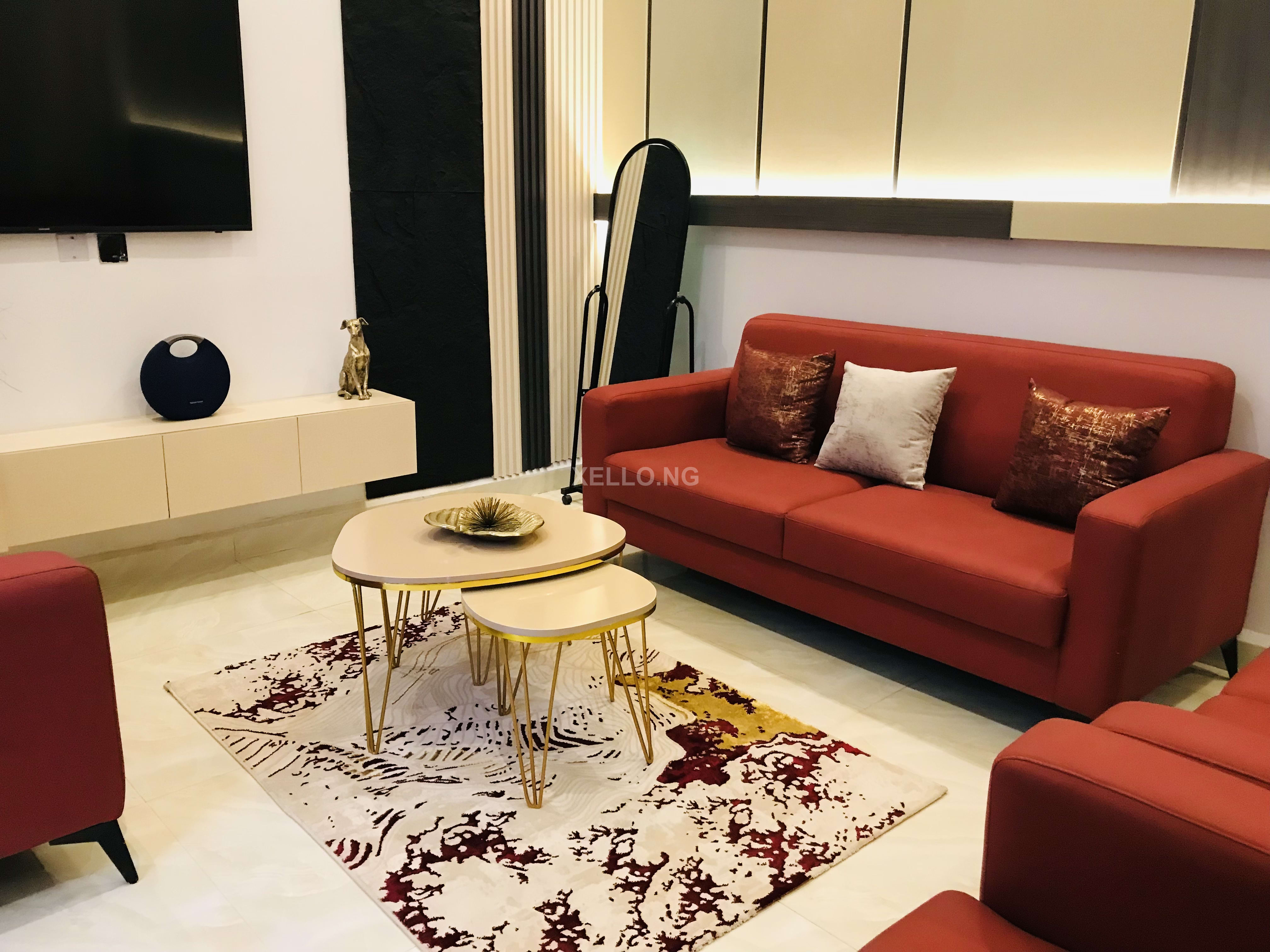 2bedroom shortlet at mabuchi  2