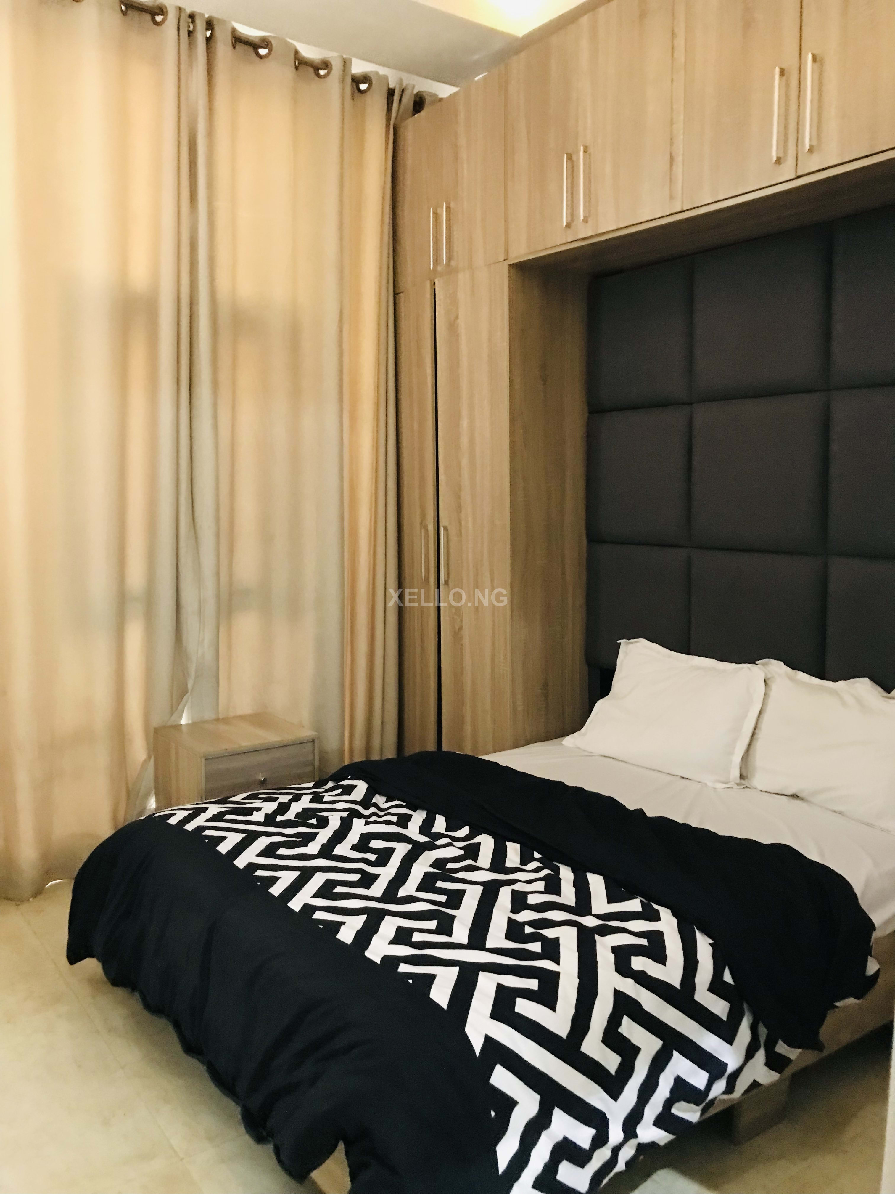 To let 2bedroom furnished apartment at mabuchi  4