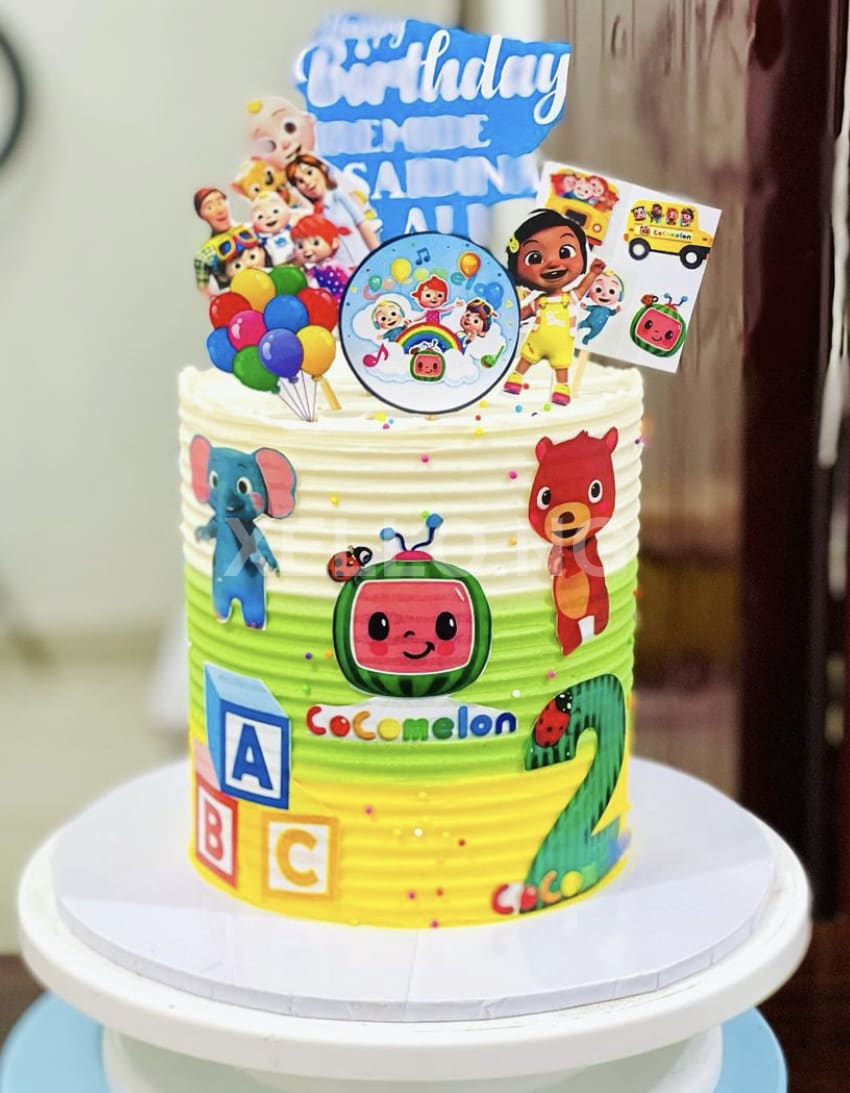 Birthday cake for sale in Orozo, FCT