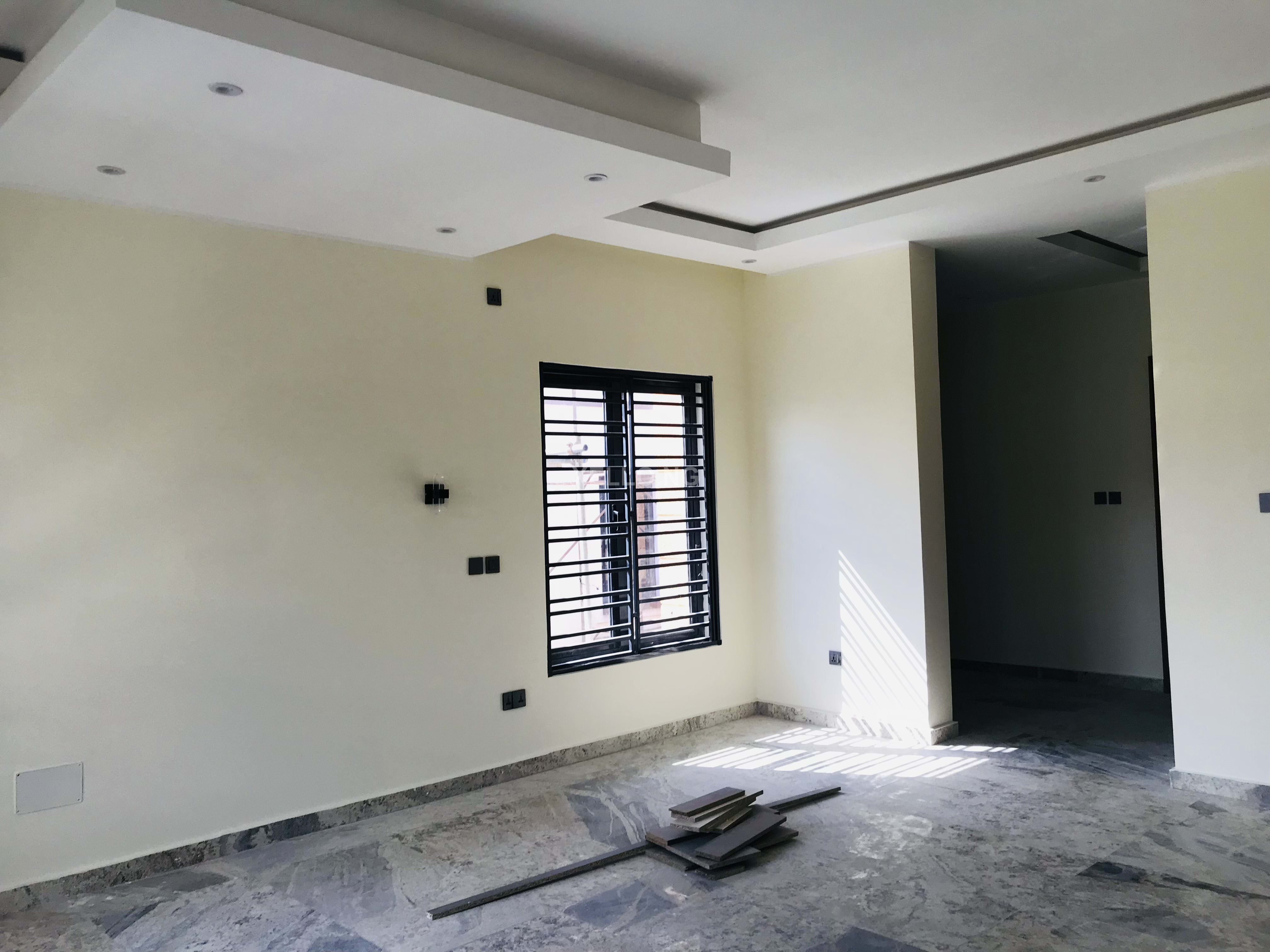 4bedroom duplex for sale at lifecamp Godab 2