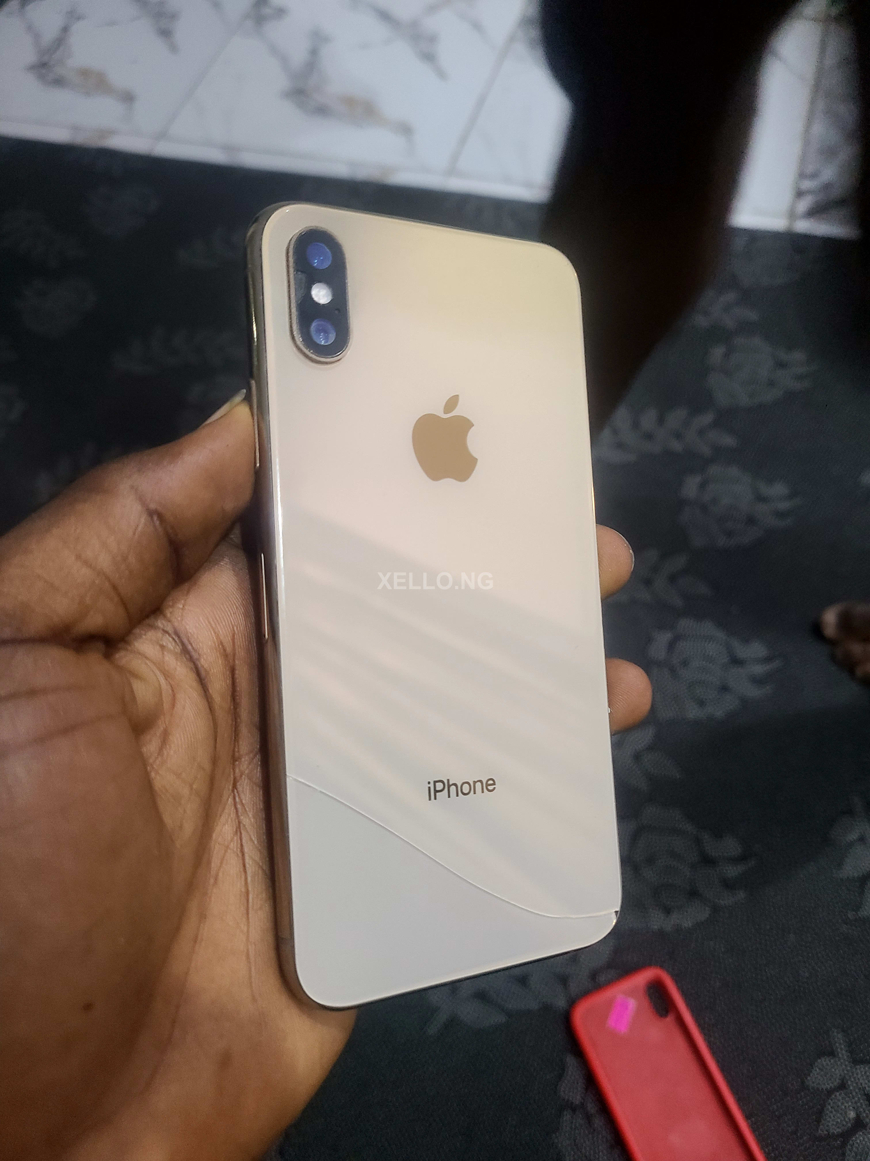 Iphone Xs - Clean as new - Face ID Working 5
