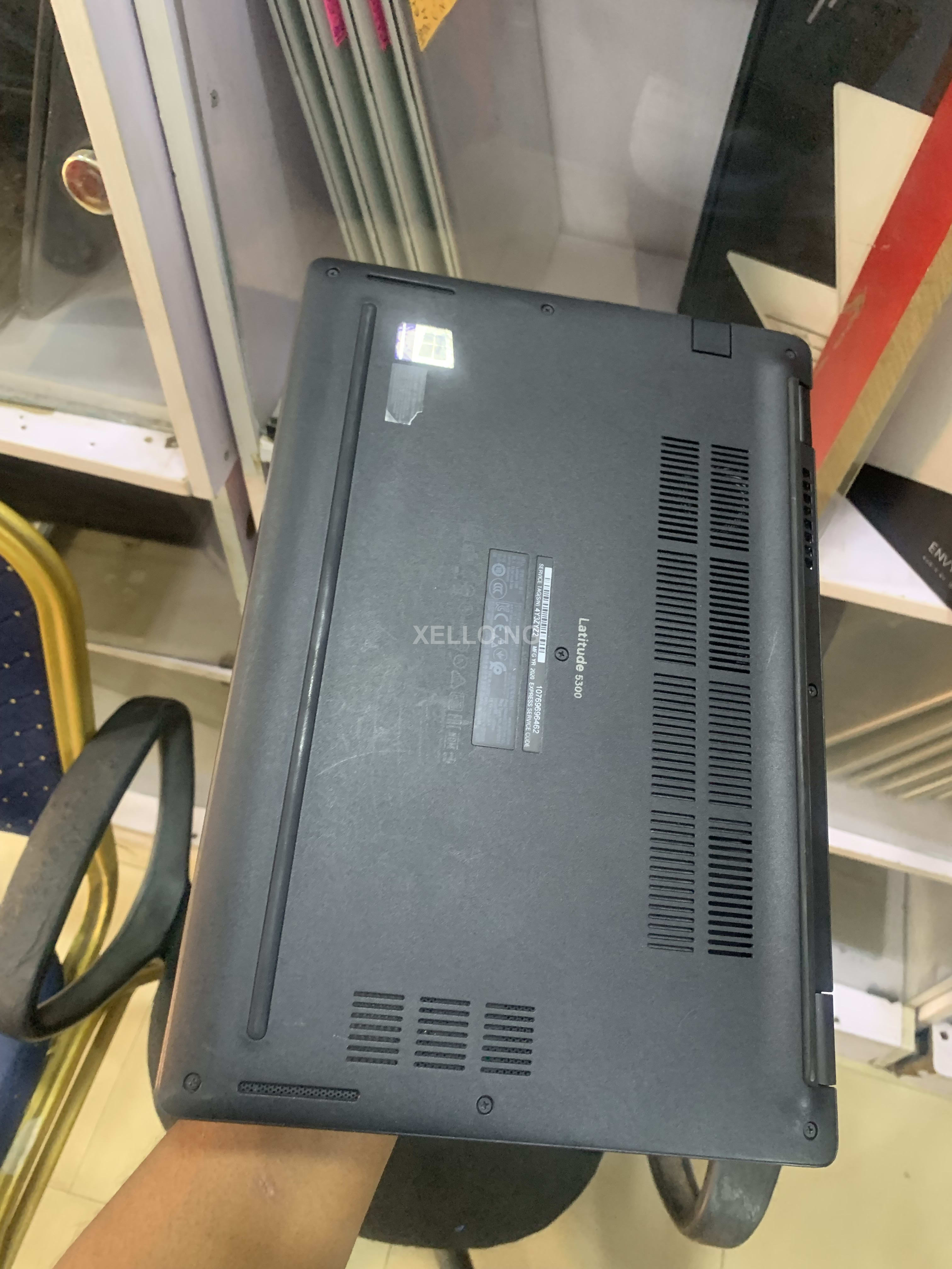 Dell latitude 5300. 4