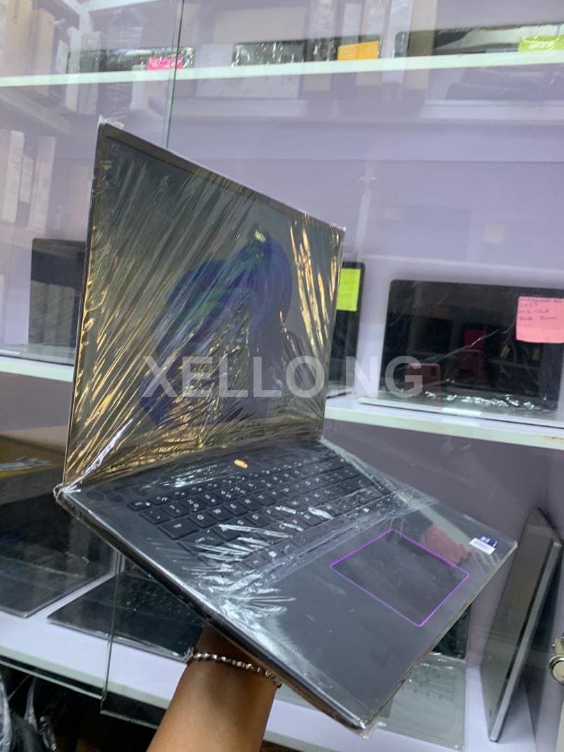 Alienware M16 2