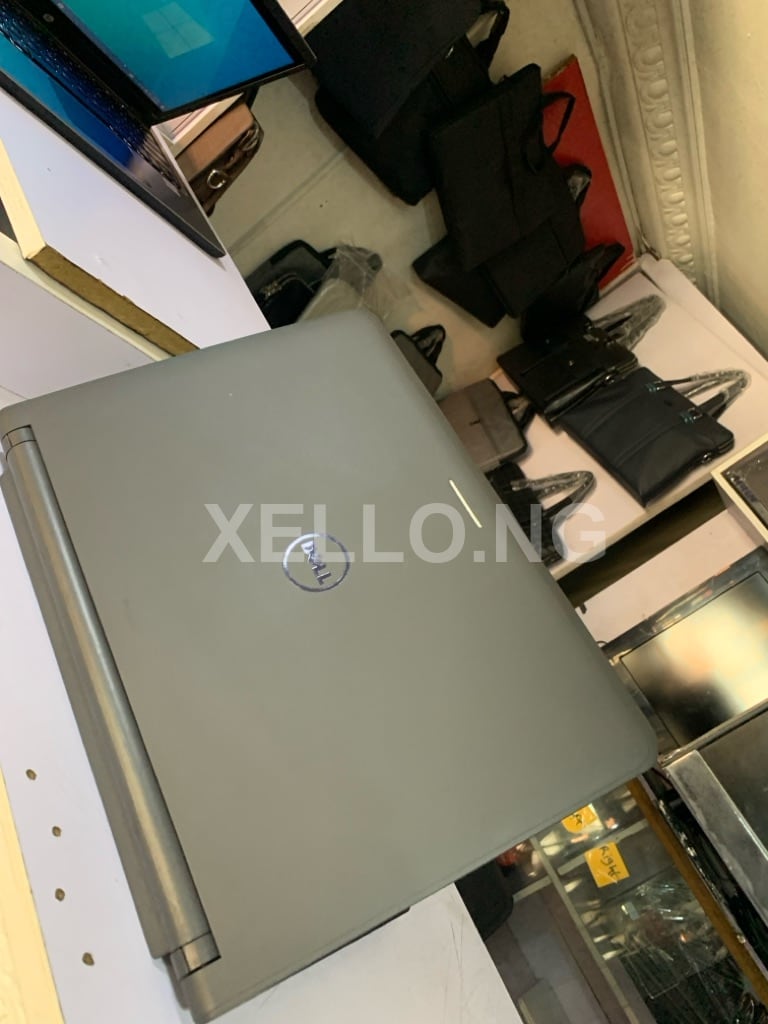 Dell latitude 3340 2