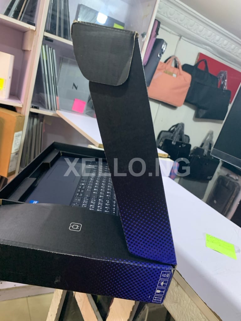Alienware m16 Auraro 2