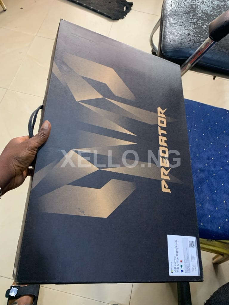 Acer predator heloes 16