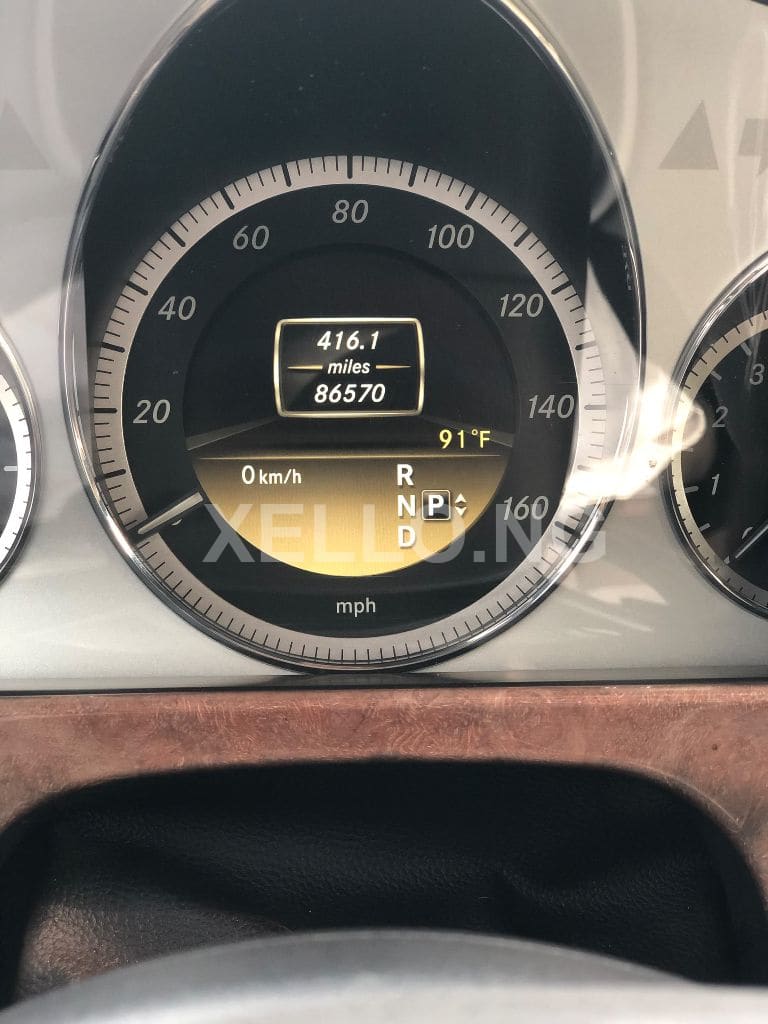 Mercedes-Benz E350 4