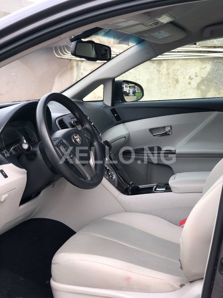 Toyota Venza 3