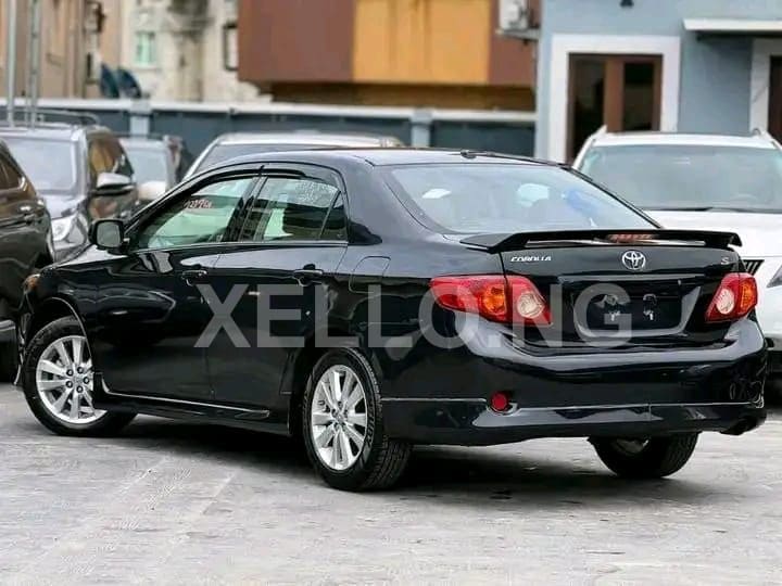 Toyota Corolla Sport 3