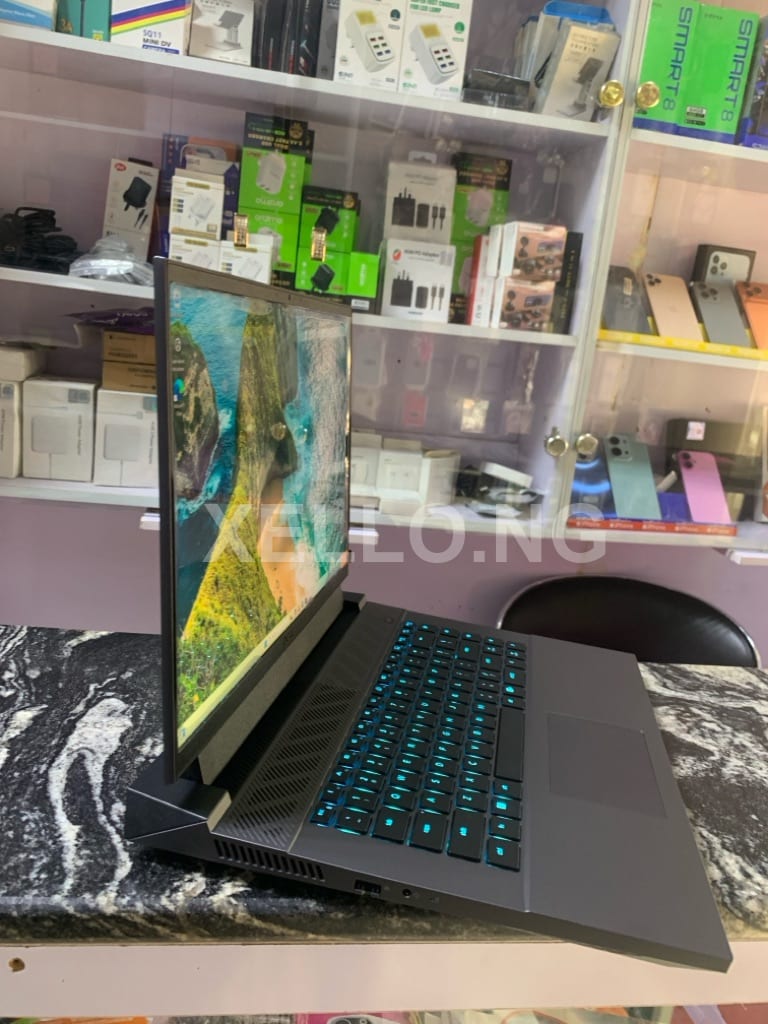 Dell G16 3