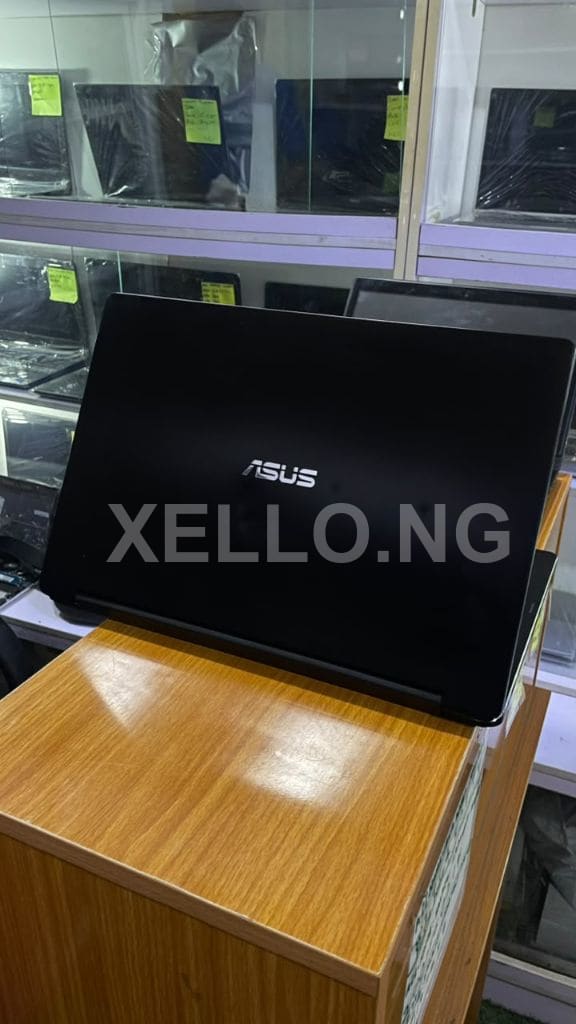 Asus Tek 15