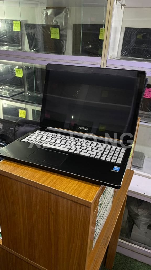 Asus Tek 15 4