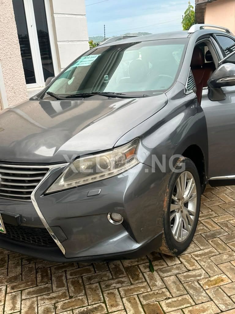 *clean used Firstbody 2013 Lexus RX 350 with untampered engine & gear & ac for N17m 2