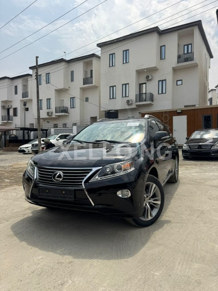 *clean used Firstbody 2013 Lexus RX 350 with untampered engine & gear & ac for 21m 2