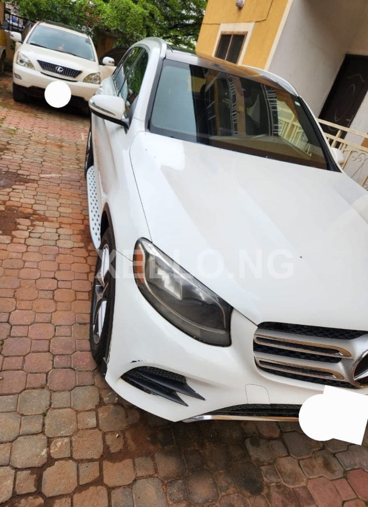 Distress sale 2018 
GLC300 price 19.5m 3