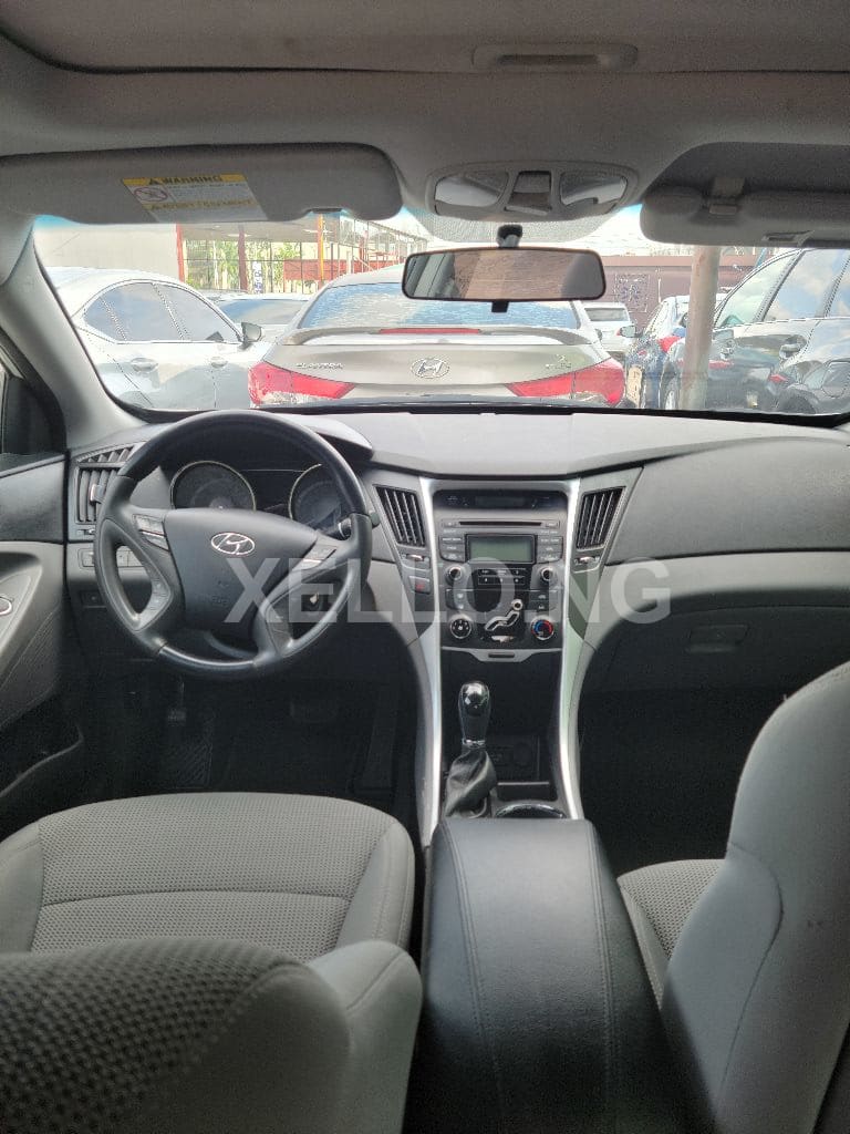 HYUNDAI SONATA 4