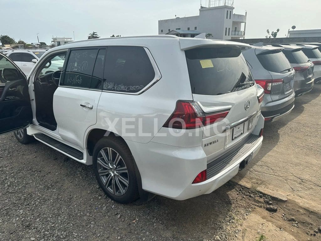 2017 FORIENG USED LEXUS GX 460 3