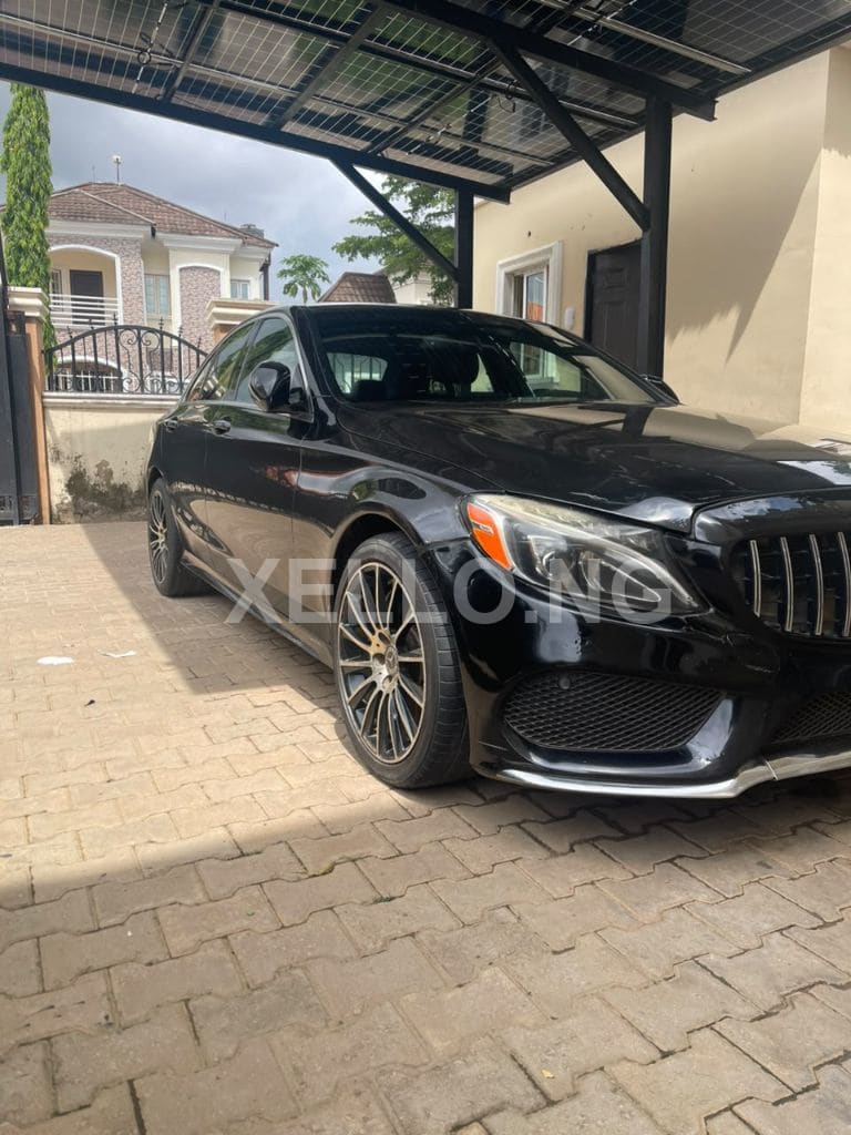 Super Clean 2016 C300  price 11.5m  buy and drive 3