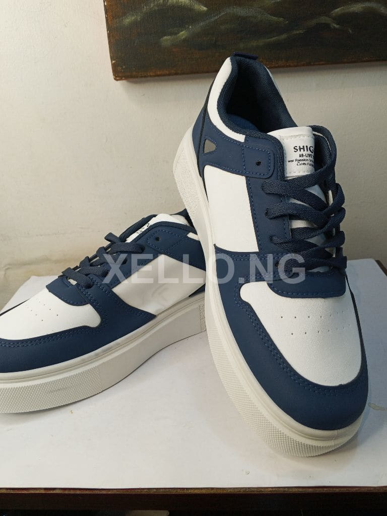 Sneakers 3