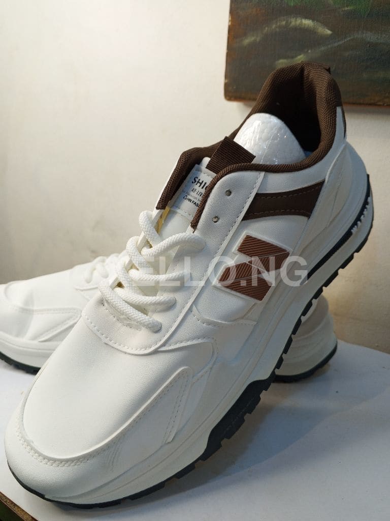 Sneakers 4