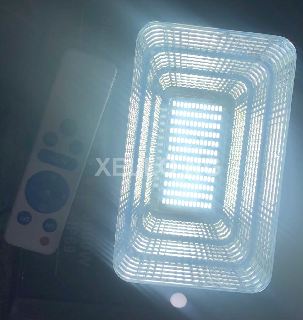 3,000w Solar flood light with remote and solar panel 7