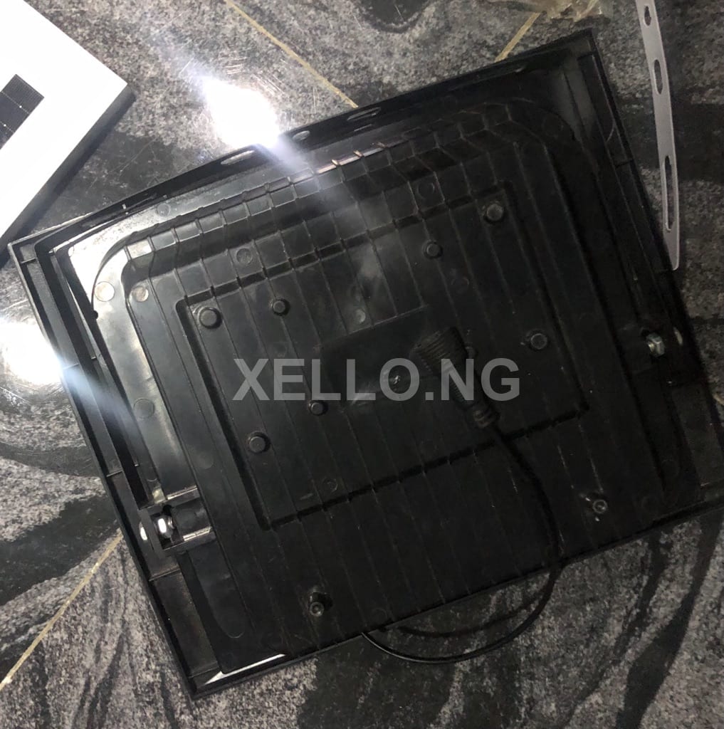 3,000w Solar flood light with remote and solar panel 10