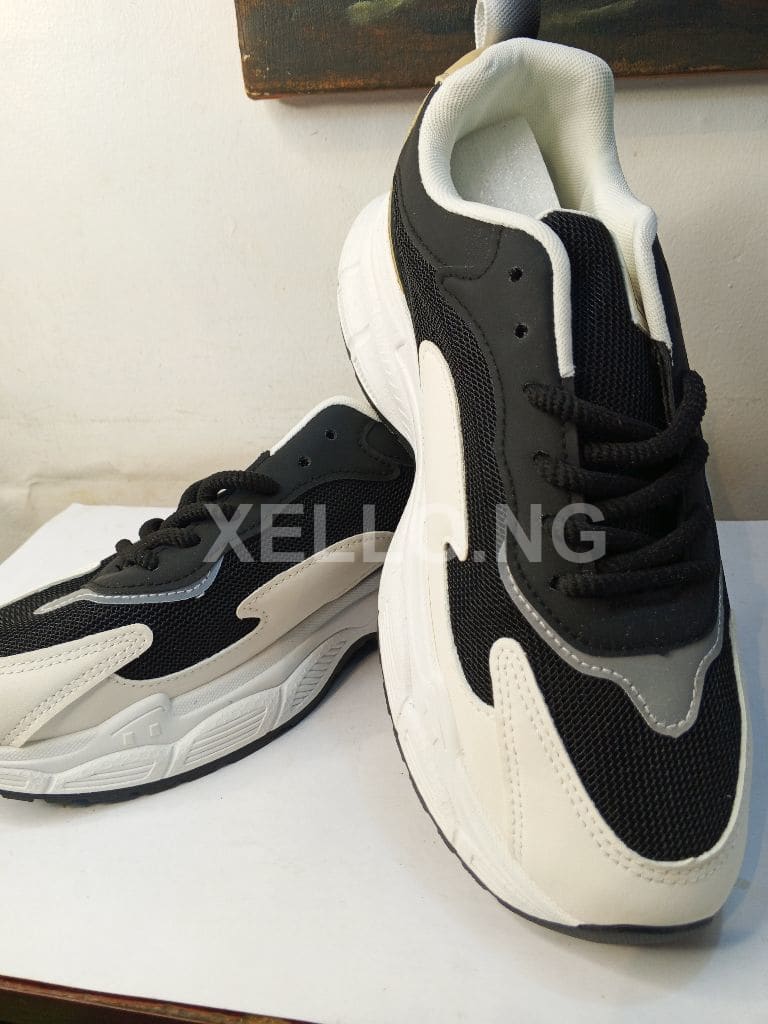 Sneakers 4