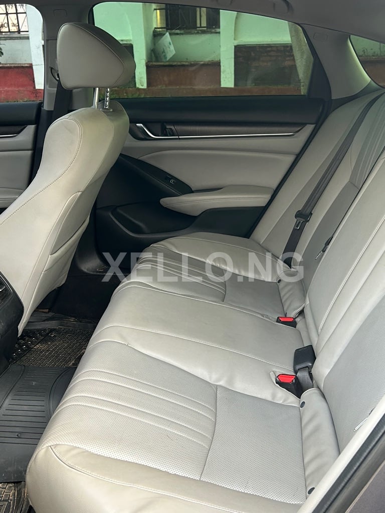 DISTRESS SALE 2018 Honda Accord EXL 4
