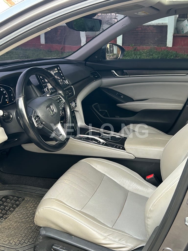 DISTRESS SALE 2018 Honda Accord EXL 3