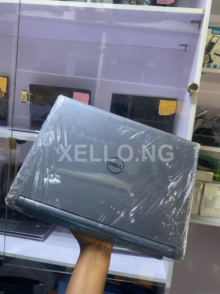 Dell Latitude 3340 2