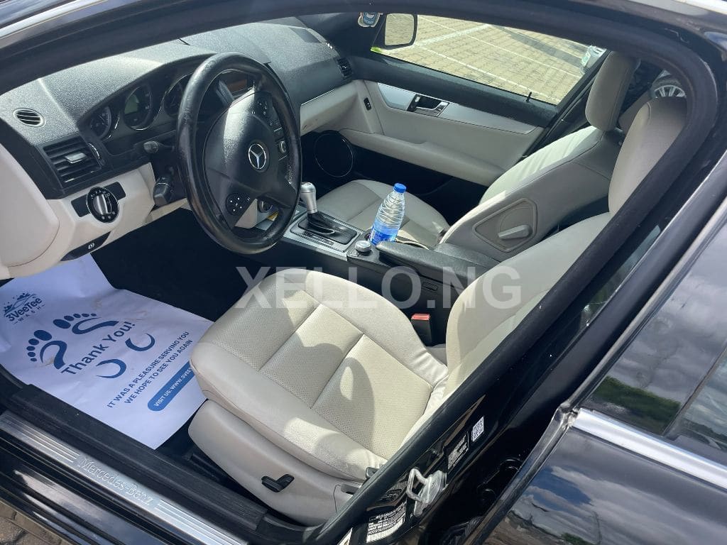 Foreign used c300 2009 6