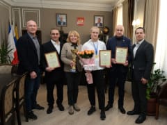 Янина Павленко поздравила победительницу Первенства России по самбо