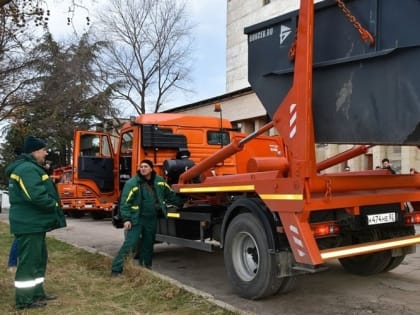 «Крымэкоресурсы» оказывает услуги по вывозу строительных отходов