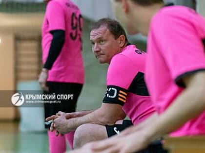 Антон Монахов делает дубль в матче со сборной КФУ